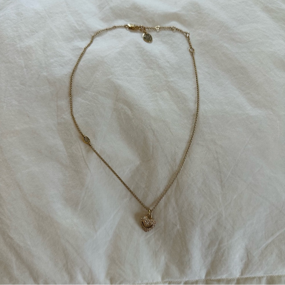 Juicy Couture My Heart Belongs to Juicy Necklace - Picture 2 of 9